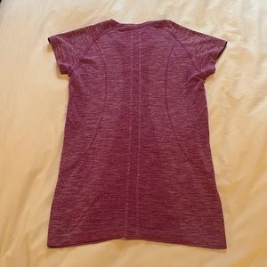 Pink Lululemon tee!!